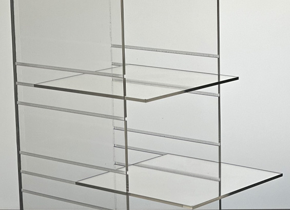 adjustable shelf